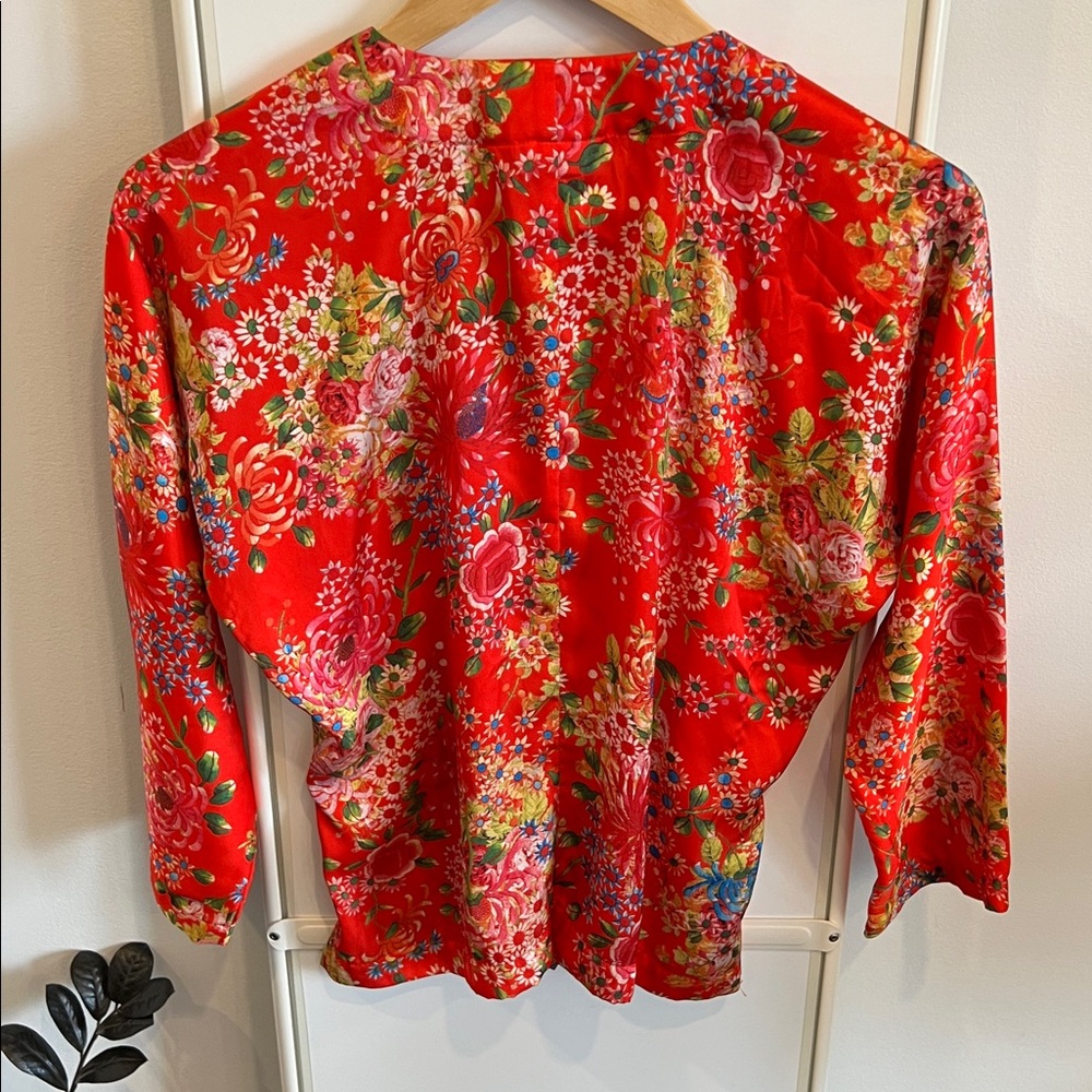 Comme des Garçons Red Satin Floral Blouse - Picture 4 of 8